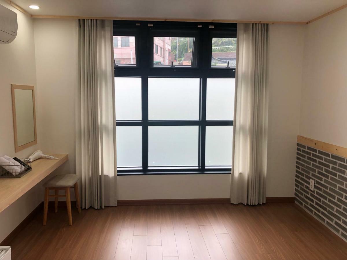 Cheukhudong 19Beonji Guest House Mokpo Exterior photo